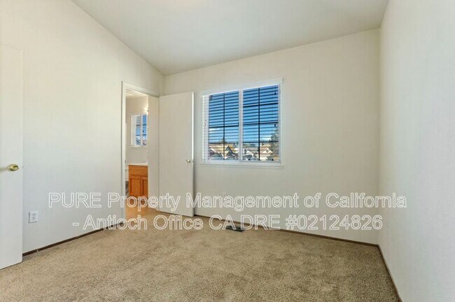 Building Photo - 1100 Twinbridge Ct