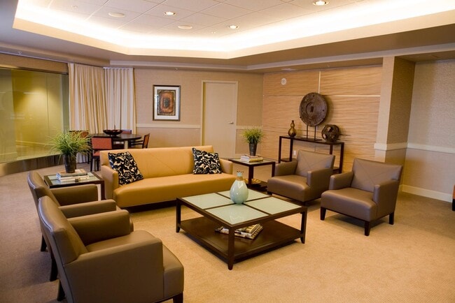 Building Photo - Stunningly Remodeled Studio High-Rise Unit...