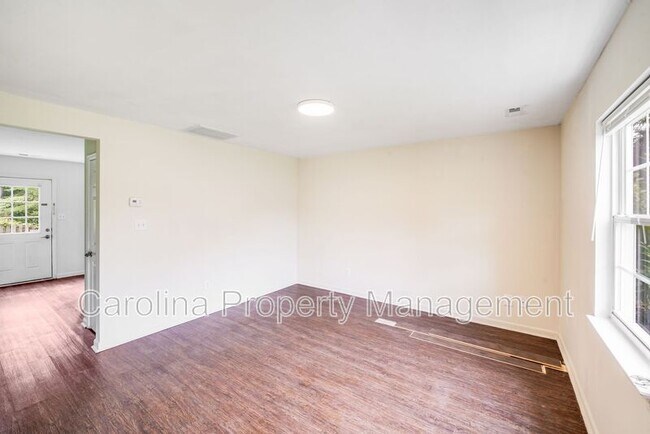Building Photo - 3425 Anson St