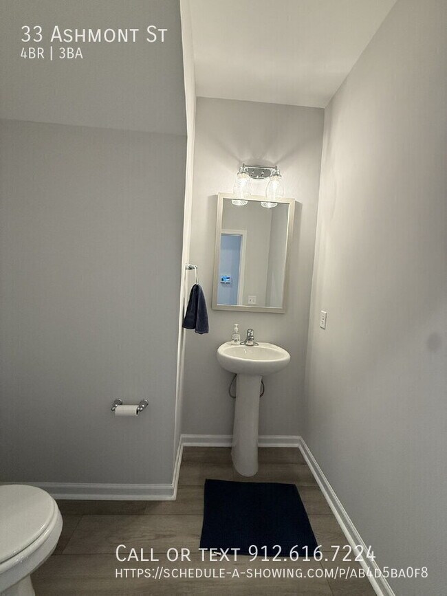 Building Photo - 33 Ashmont St