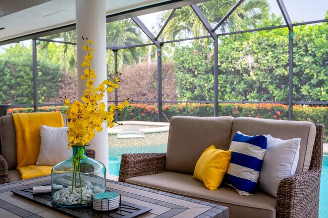 Building Photo - 149 Beachcomber St