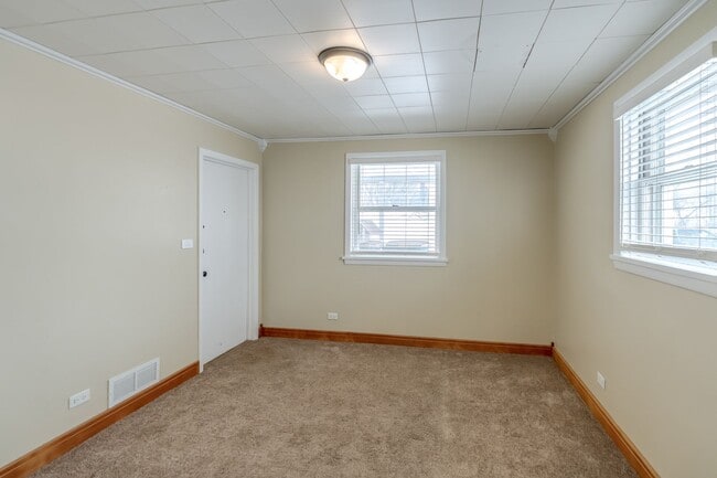 Building Photo - 612 N 19th St