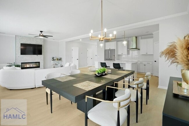 Building Photo - 25 Ashmont St