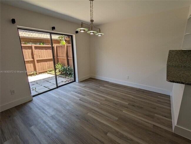 Building Photo - 6445 SW 116th Pl
