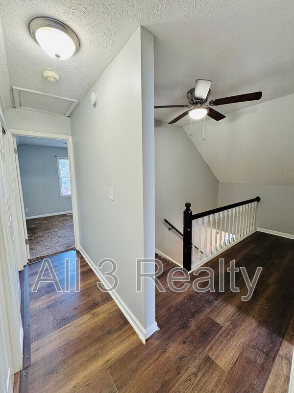 Building Photo - 5733 Hitching Post Ct