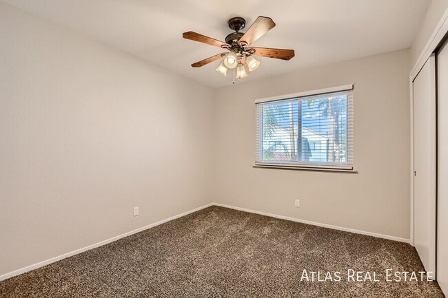 Building Photo - MOVE IN READY! BEAUTIFUL 3 Bedroom Home wi...