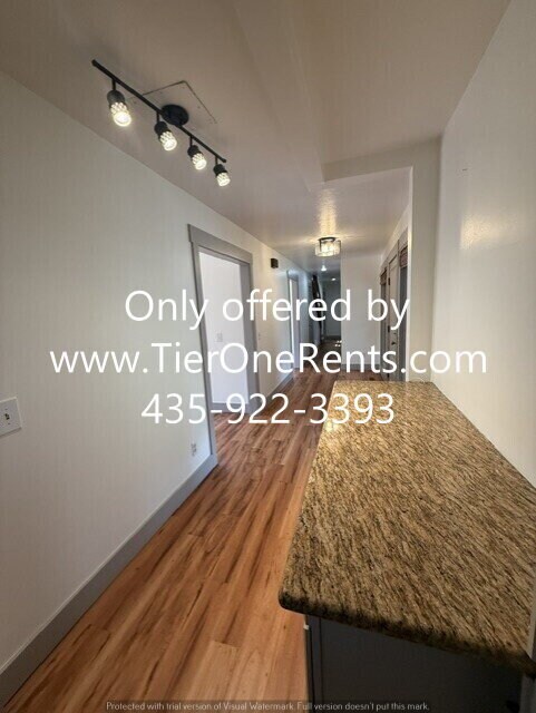 Building Photo - NO DEPOSIT option for qualified renters