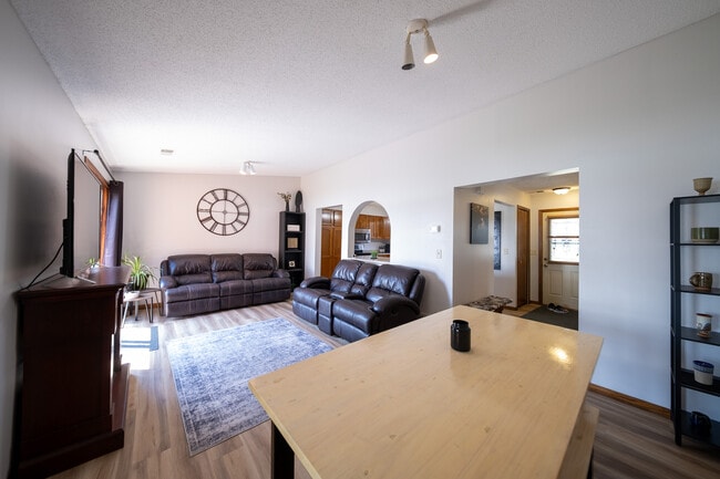 Building Photo - 24075 W Cedar Lake Dr