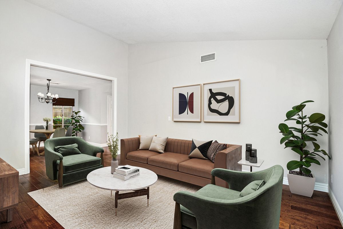 Building Photo - 4325 Oak Glen St