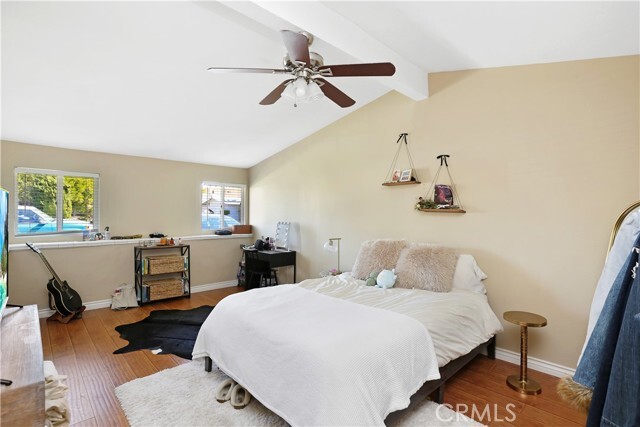 Building Photo - 526 N Emerald Dr