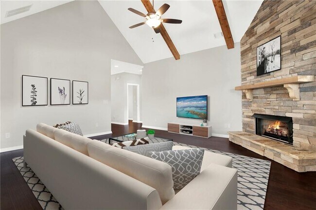 Building Photo - 309 Trappers Bluff