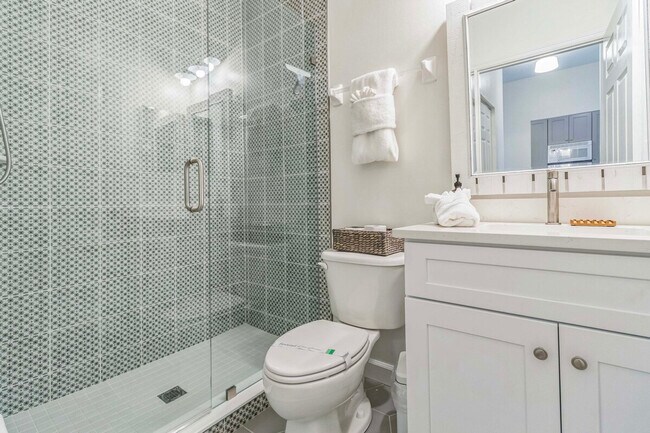 Building Photo - 14320 Bristol Bay Pl