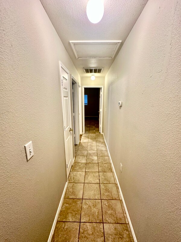 Building Photo - 15312 Kamary Ln