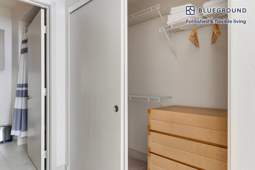 Building Photo - 44758 Old Warm Springs Blvd