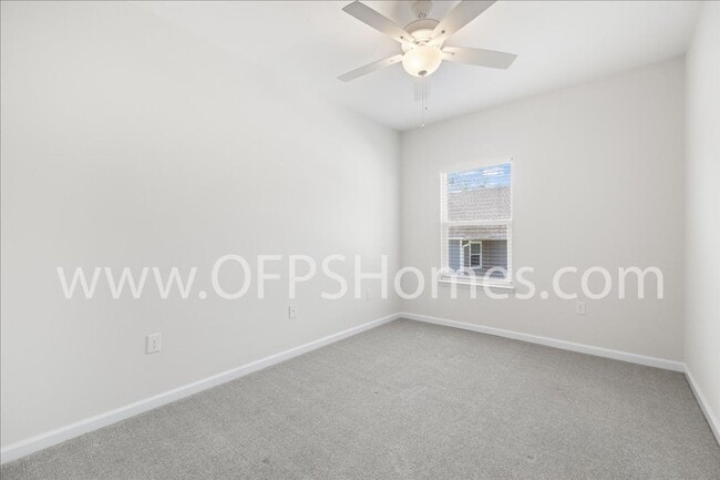 Building Photo - Home in the heart of Niceville