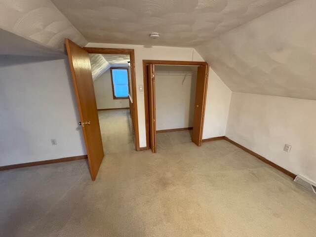 Closet Space - 537 Hystone Ave