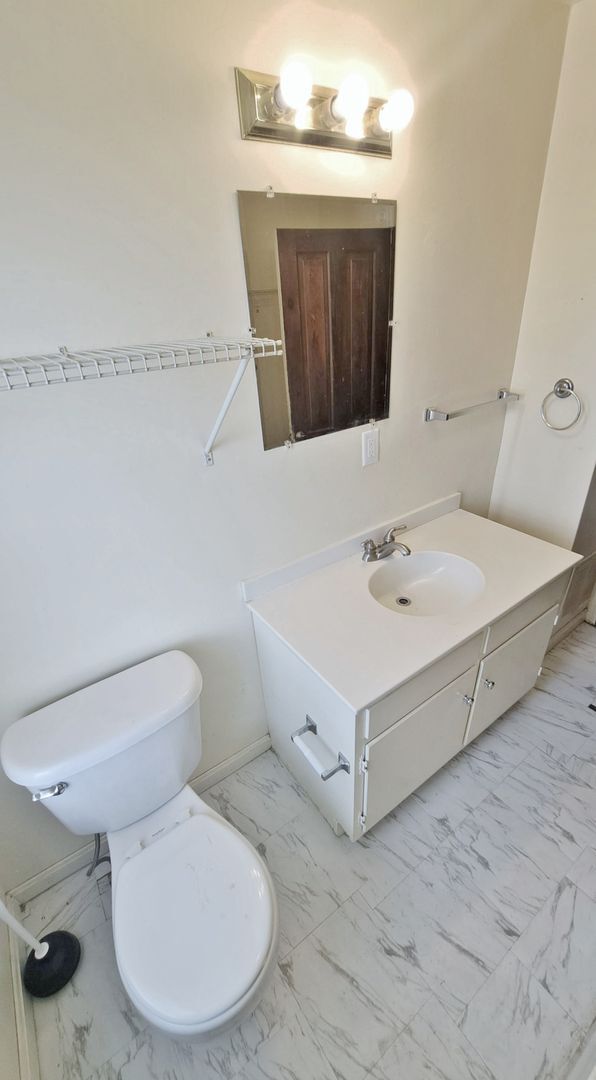 Building Photo - 233-235 Centennial Avenue