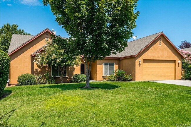 Primary Photo - 109 Sterling Oaks Dr