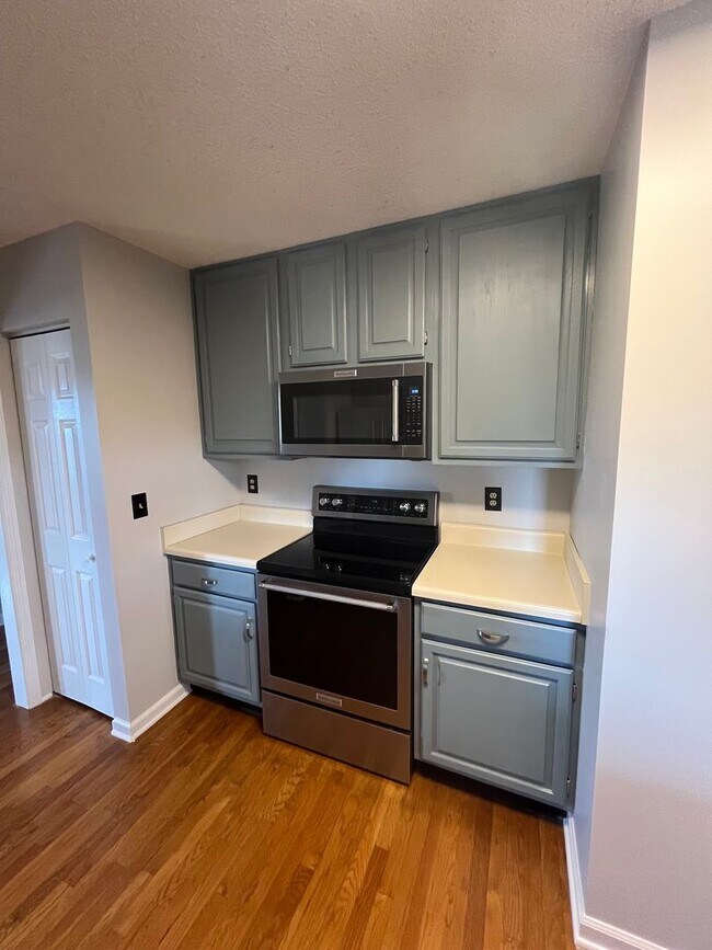 Building Photo - Beautiful 3 Bedroom house in Fishersville ...