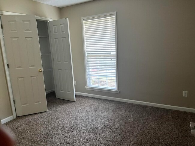 Building Photo - 11696 Accord Cove
