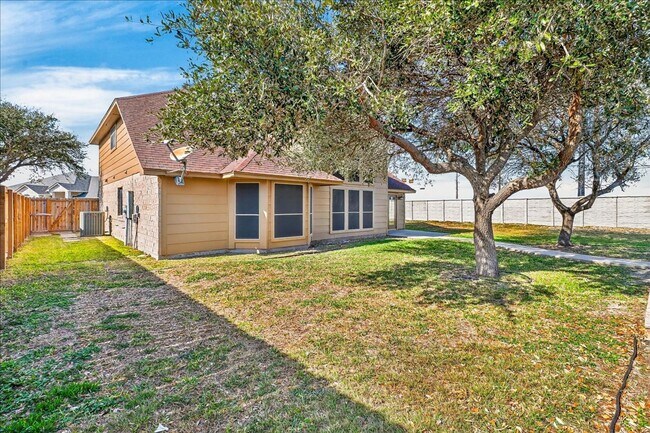 Building Photo - 7502 Fred's Folly Dr