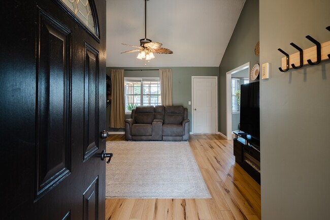 Building Photo - 2007 Ossabaw Dr