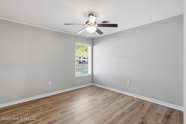 Building Photo - 104 Park Trail