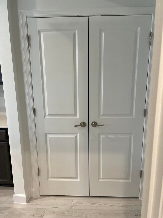 Building Photo - 14167 SW Solange St