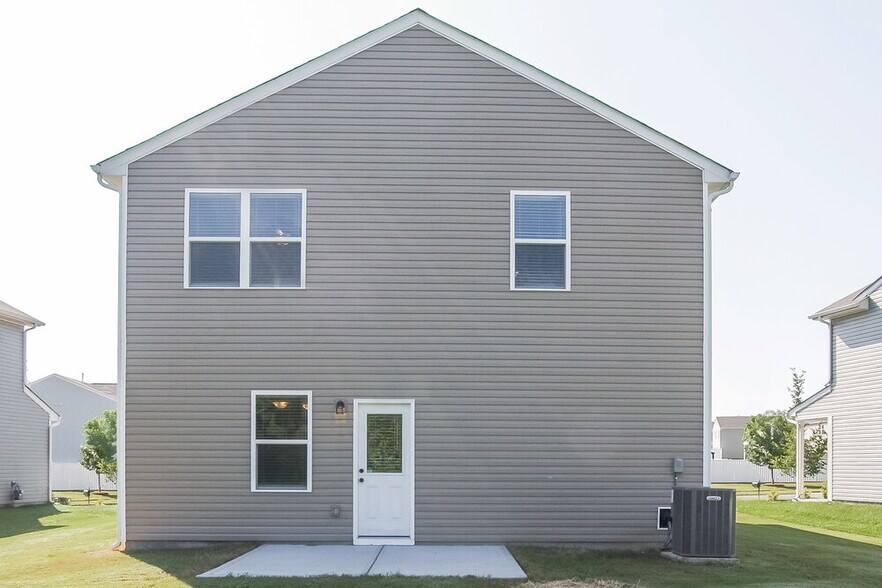 Building Photo - 9819 Paper Tree Rd