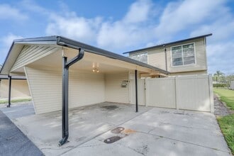 Building Photo - 1724 Townhall Ln