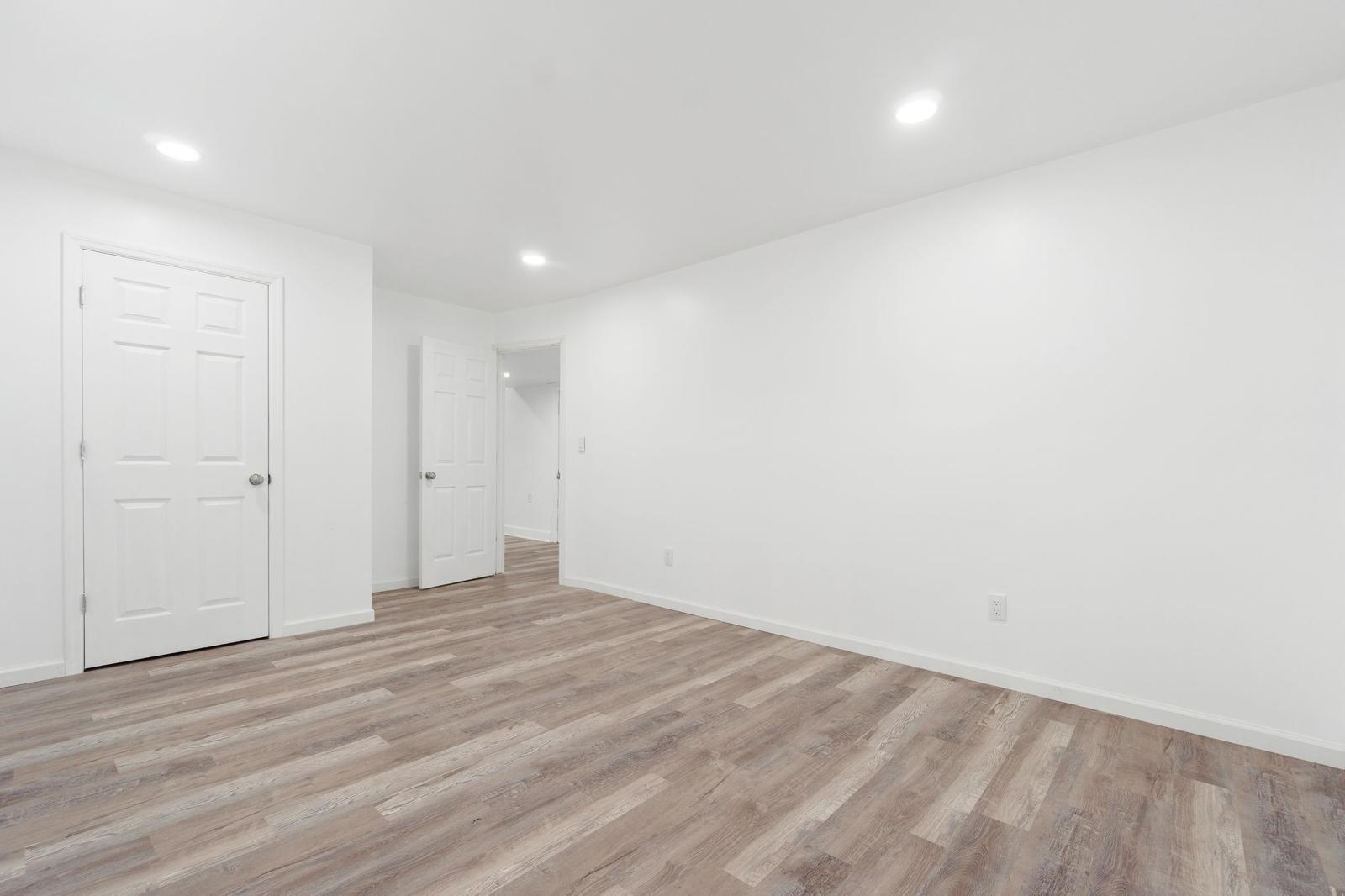Building Photo - 130 Elmwood Ave