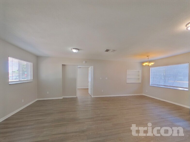 Building Photo - 3410 73rd St N