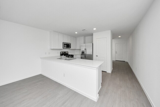 Building Photo - 27438 Sweetwater Bay Dr