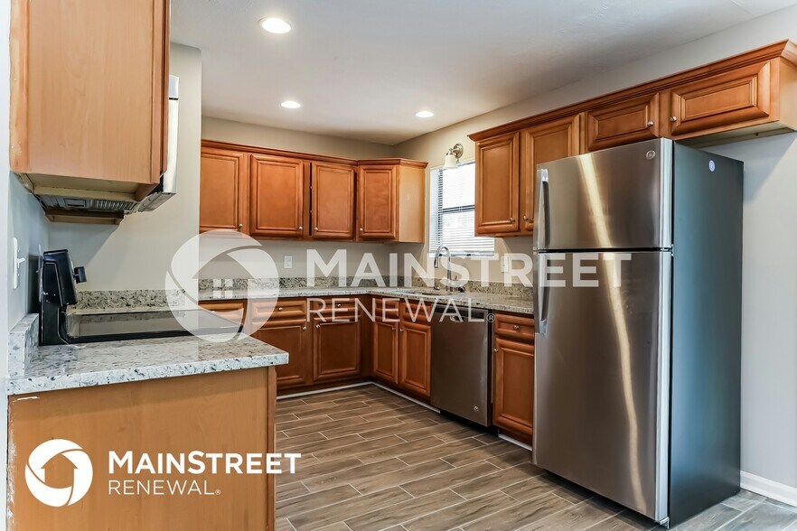 Building Photo - 8905 Daer Water Dr