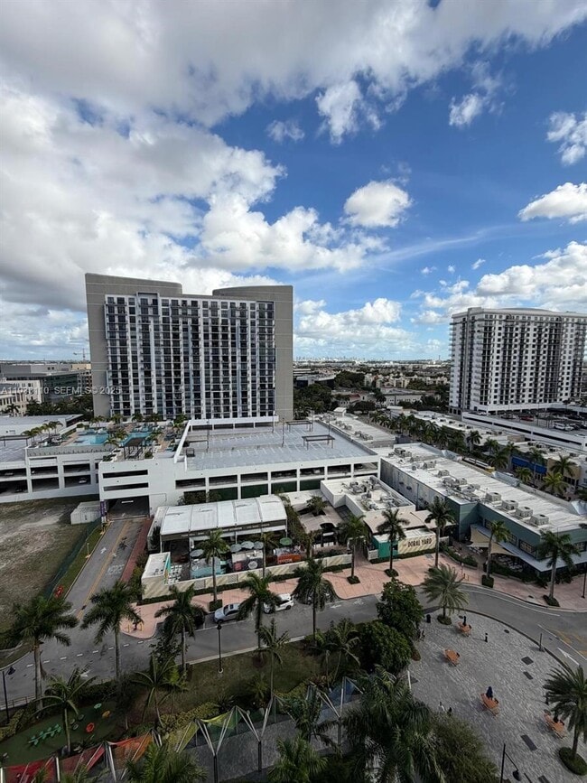 Building Photo - 5300 Paseo Blvd