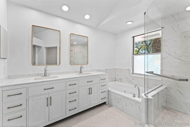 Building Photo - 2011 NW 53rd St