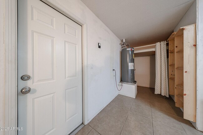 Building Photo - 6539 E Arbor Ave