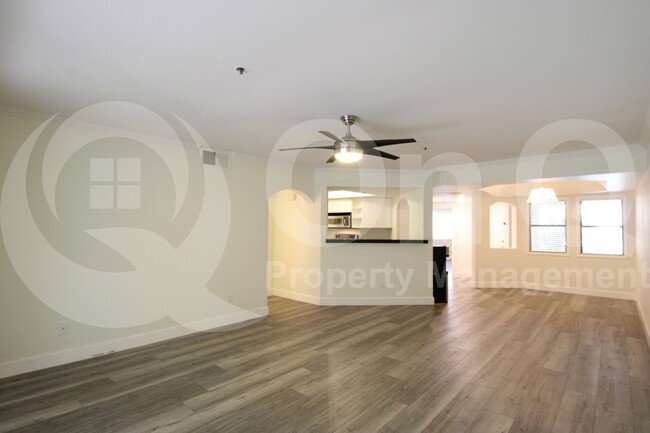 Building Photo - 5104 N 32nd St