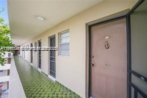 Building Photo - 1680 NE 191st St