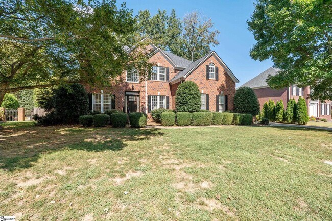 Building Photo - 220 Huddersfield Dr