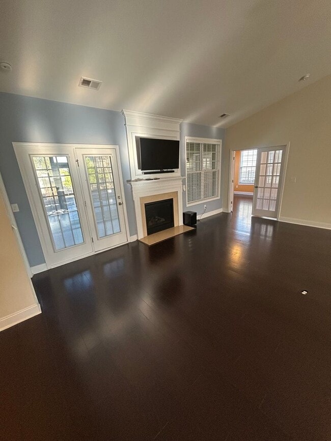 Building Photo - 1189 Parish Way