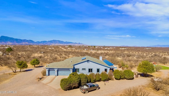 Building Photo - 4290 S Silva Dr