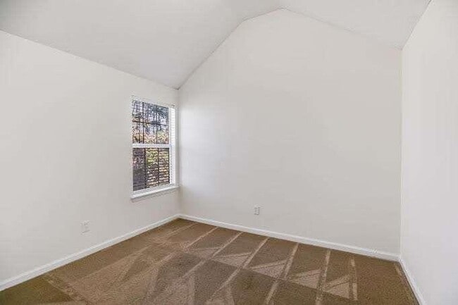 Building Photo - 6968 Foxmoor Way