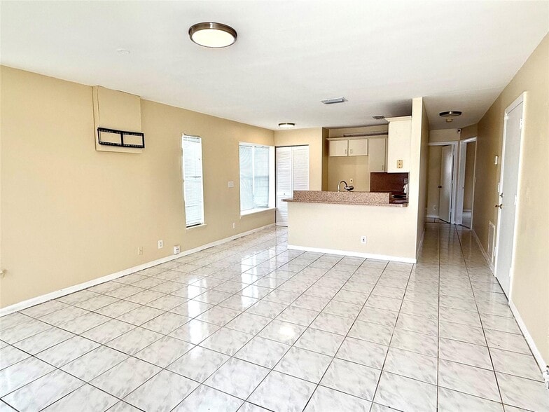 Building Photo - 10400 Boynton Place Cir