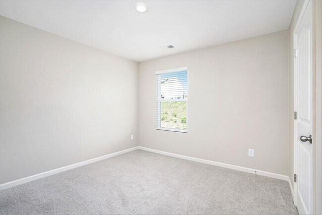 Building Photo - 7814 Messina Ct