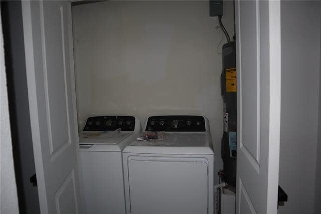 Building Photo - 1505 Bergen Dr