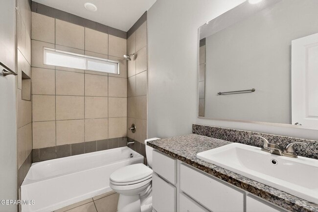 Building Photo - 13808 Garforth Ave