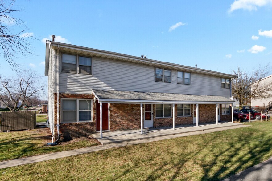 Building Photo - 1504 Ensign Dr
