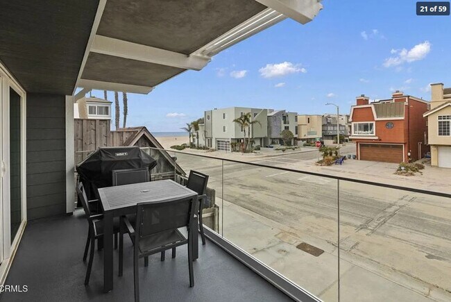 Building Photo - Luxury Furnished Hollywood Beach Home with Spectacular Ocean Views