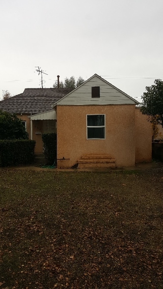 Primary Photo - 633 S Orchard Dr
